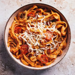 پاستا بولونز