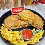 پنینی بوقلمون دودی